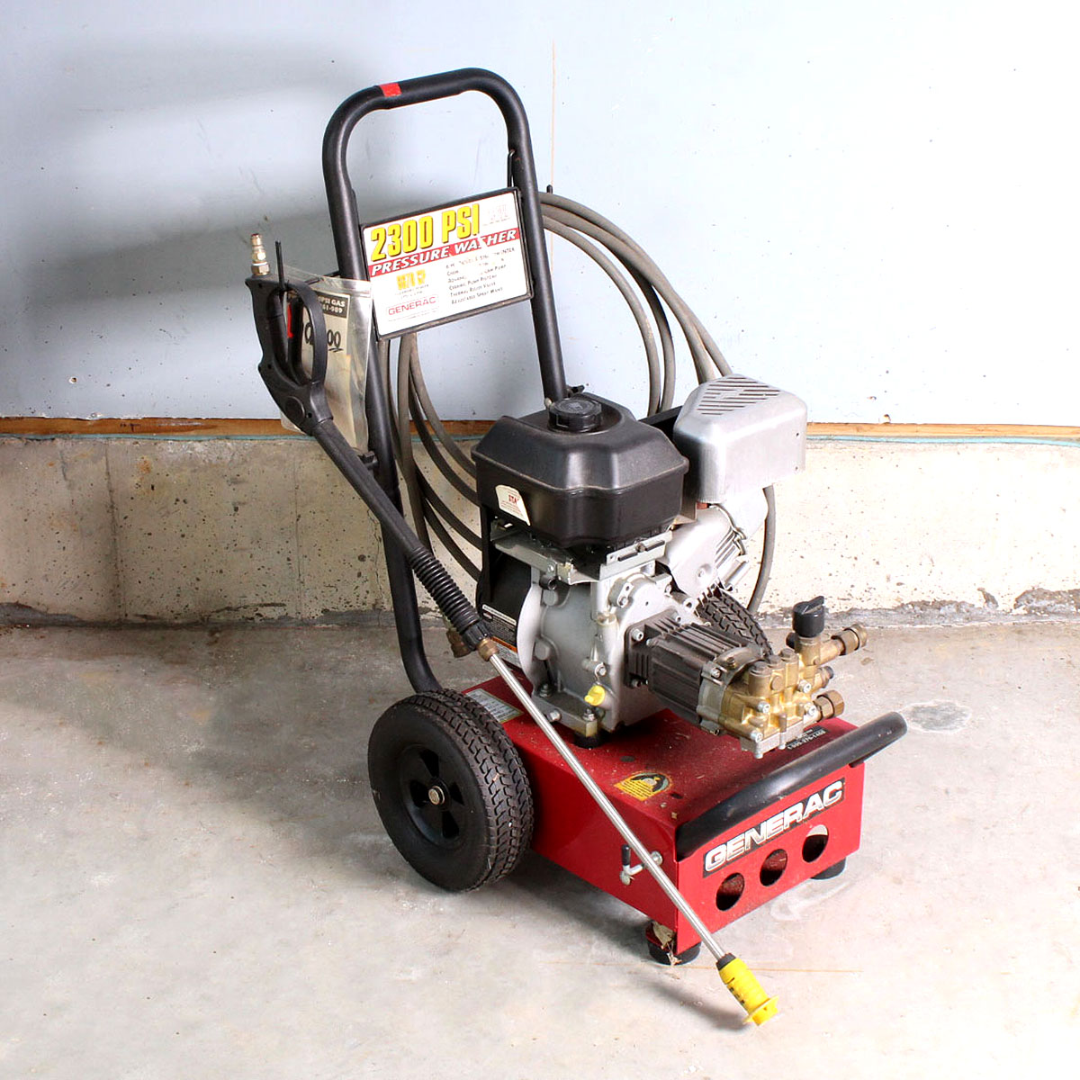 2300 PSI Pressure Washer 2.9GPM