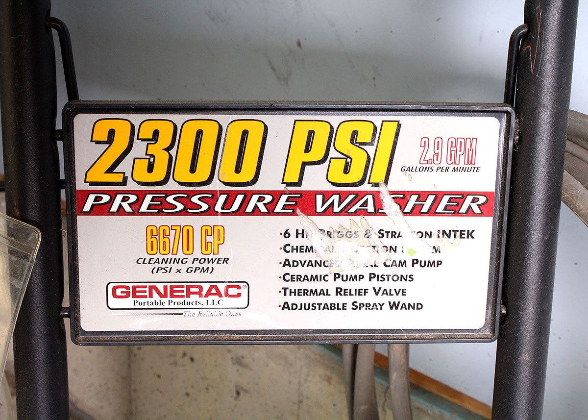 2300 PSI Pressure Washer 2.9GPM