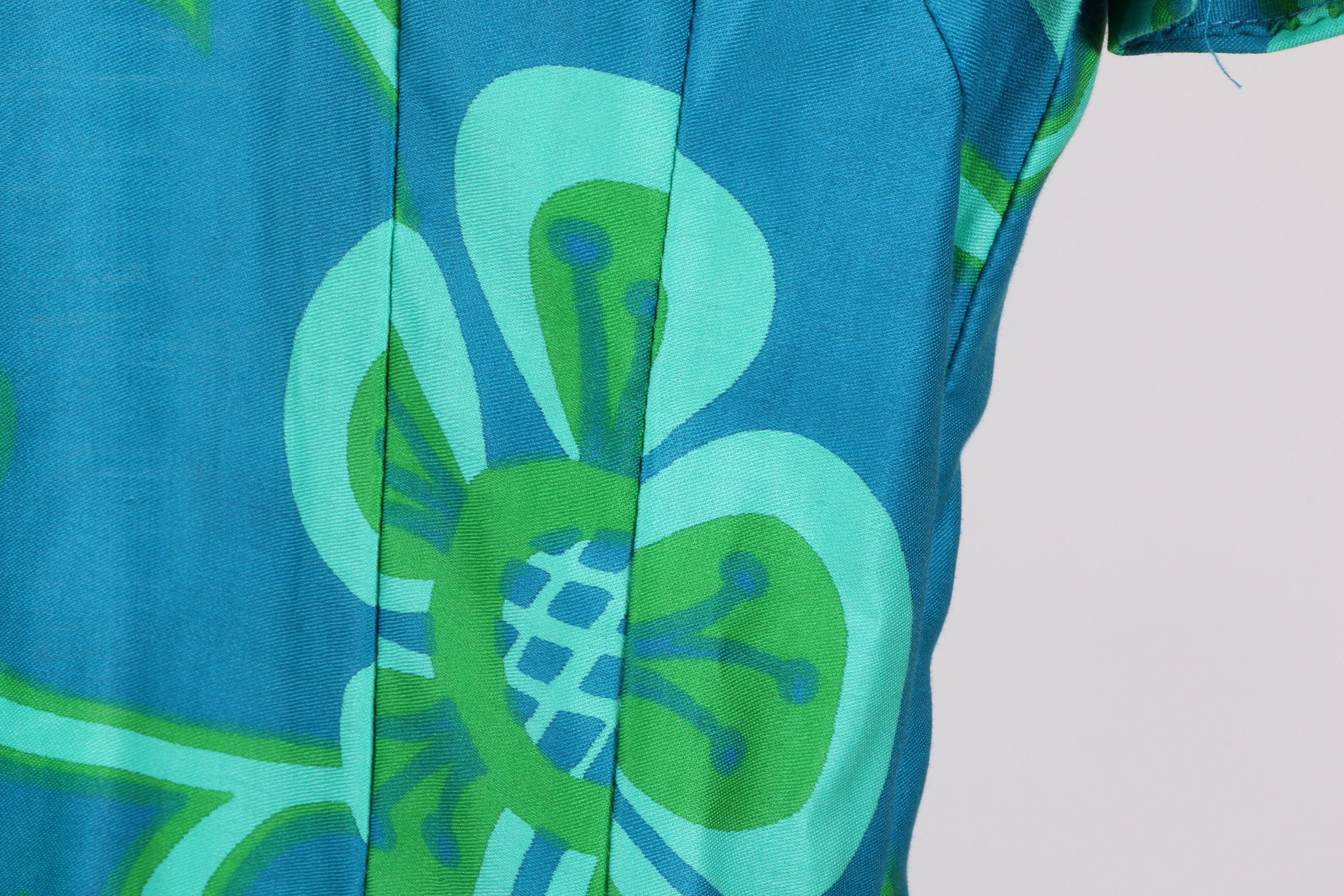 Vintage Flutter Sleeve Hawaiian Maxi Dress