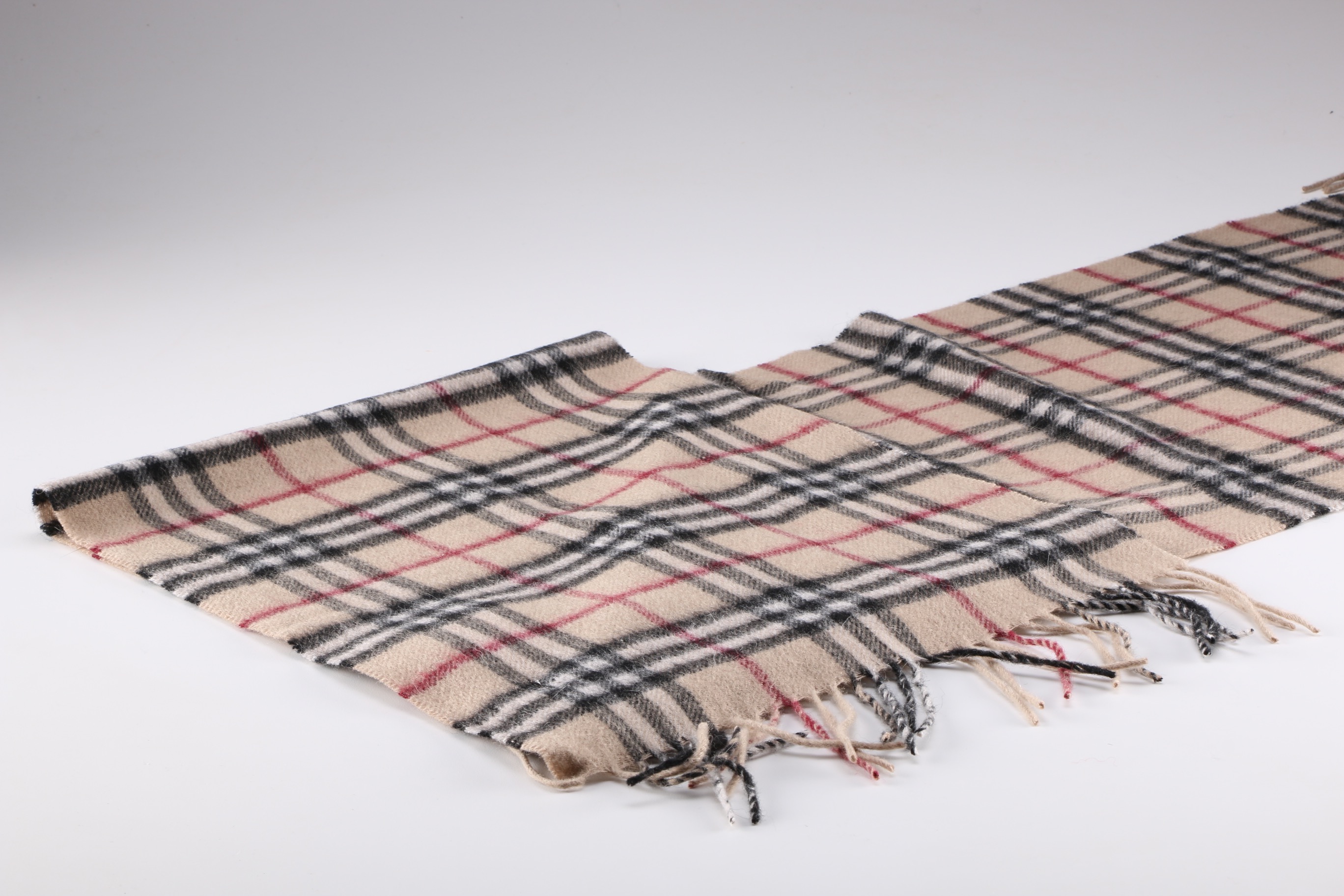 Burberry Signature "Haymarket Check" Tartan Plaid Cashmere Scarf