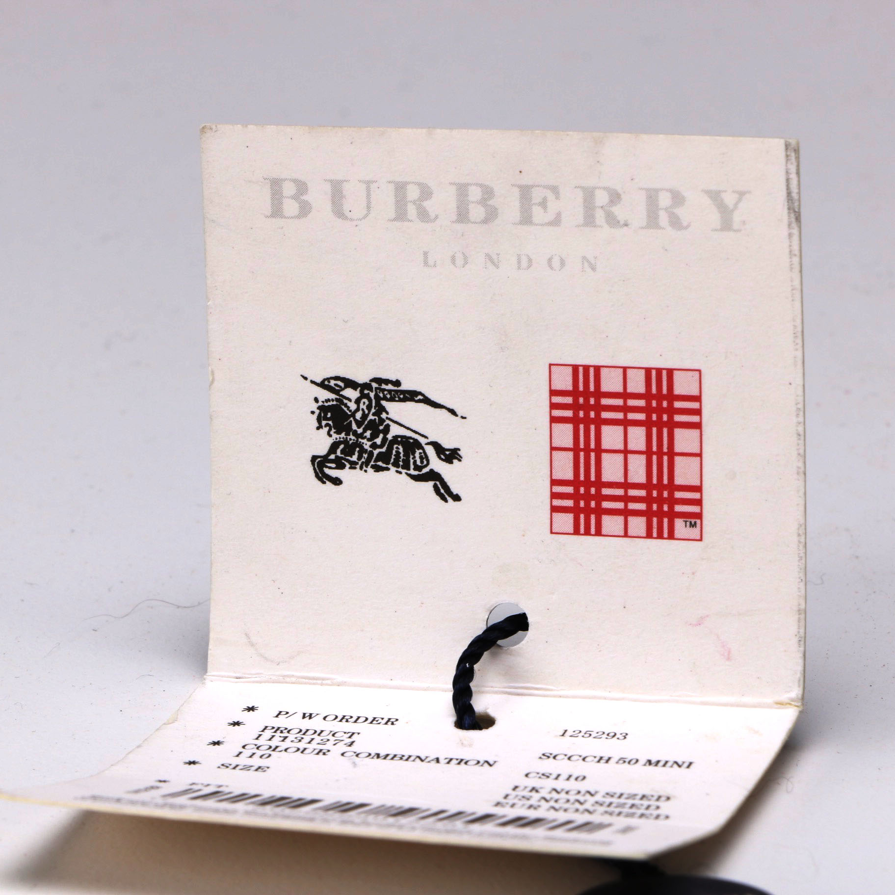 Burberry Signature "Haymarket Check" Tartan Plaid Cashmere Scarf