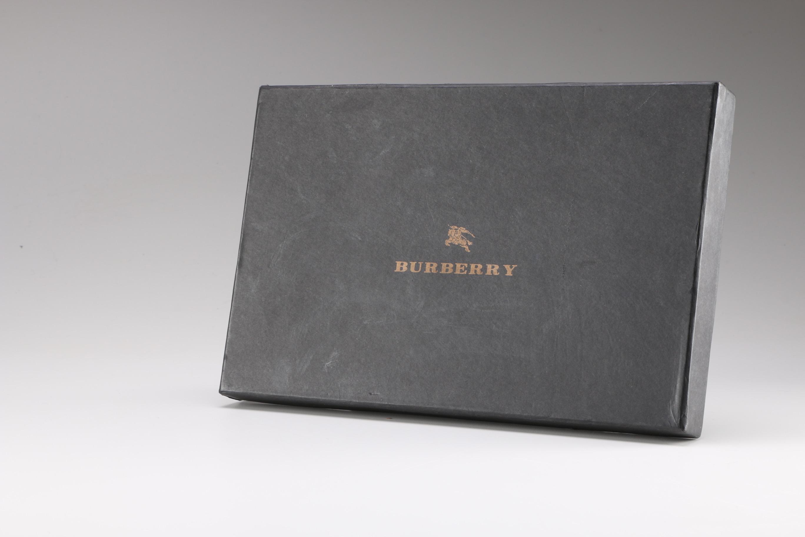 Burberry Signature "Haymarket Check" Tartan Plaid Cashmere Scarf