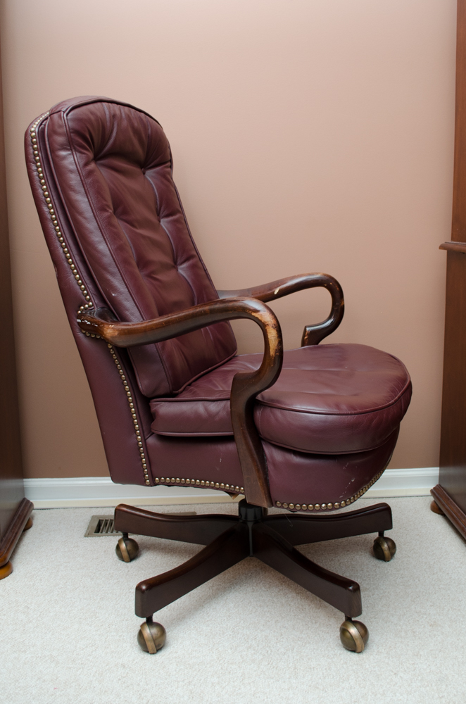 Leather Upholstered Wood Frame Office Chair
