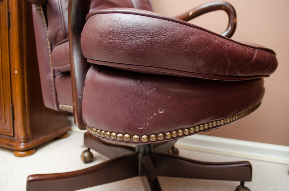 Leather Upholstered Wood Frame Office Chair