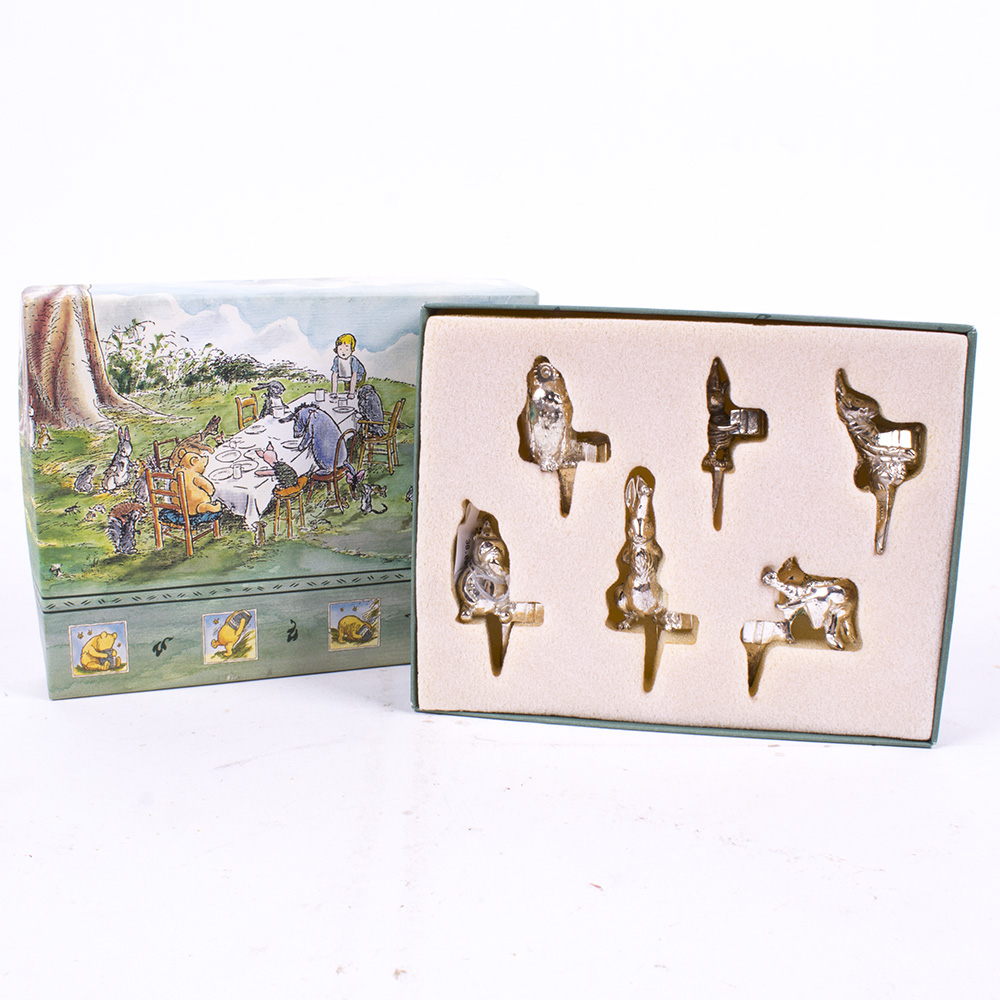 Lunt Winnie the Pooh Birthday Candle Holder Set