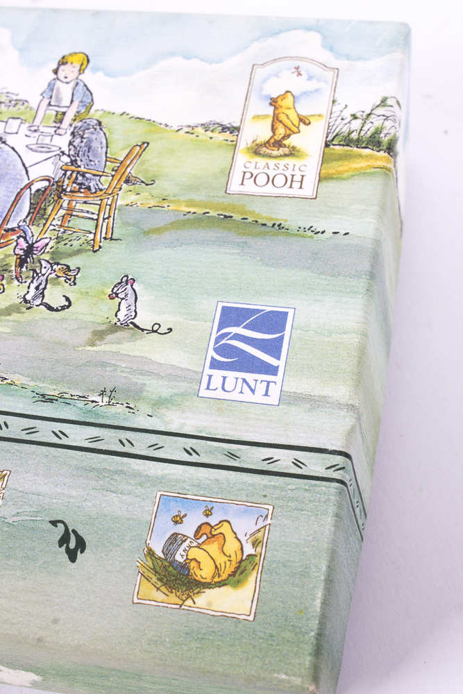 Lunt Winnie the Pooh Birthday Candle Holder Set