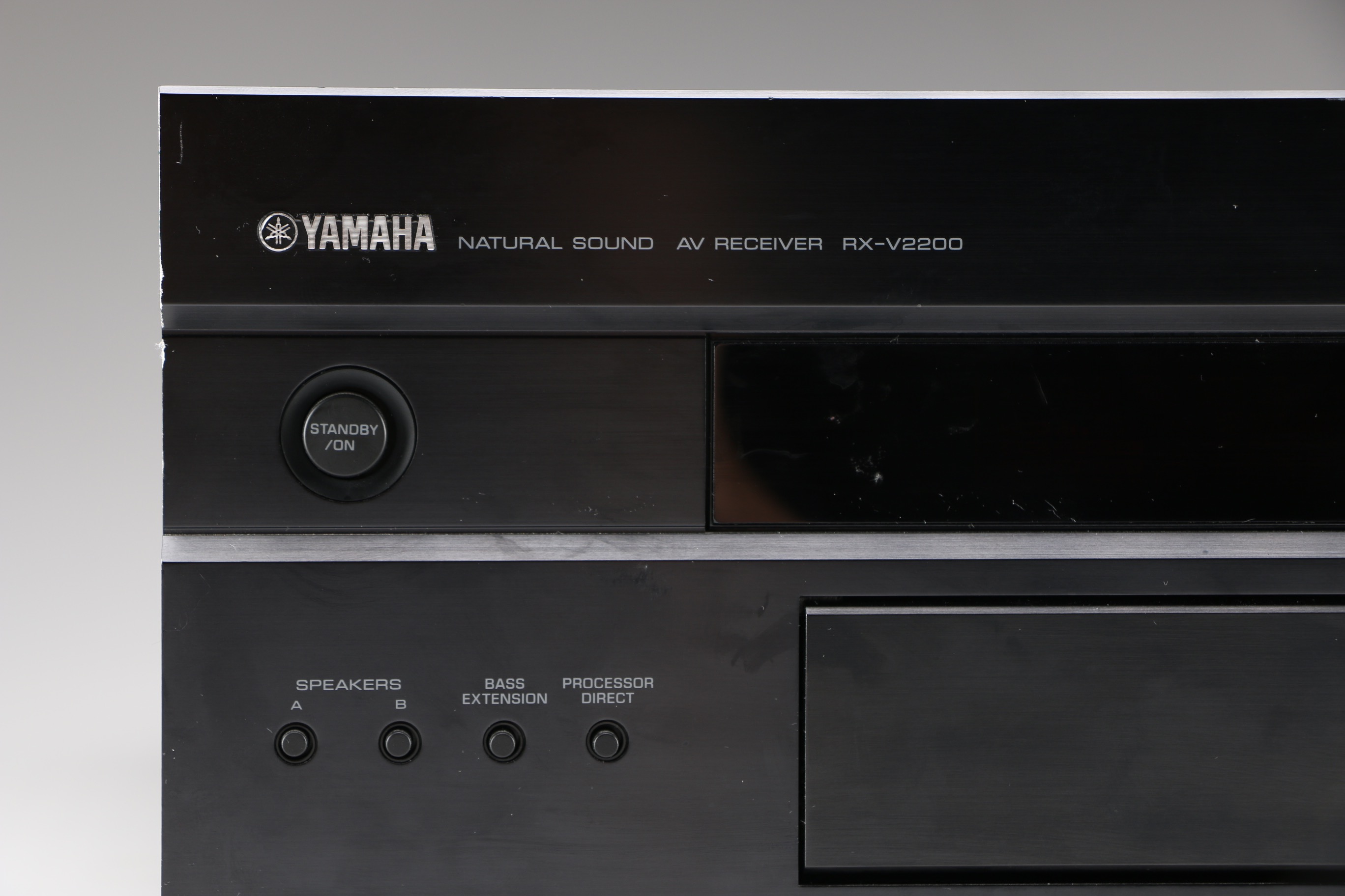 Yamaha RX-V2200 Stereo Receiver