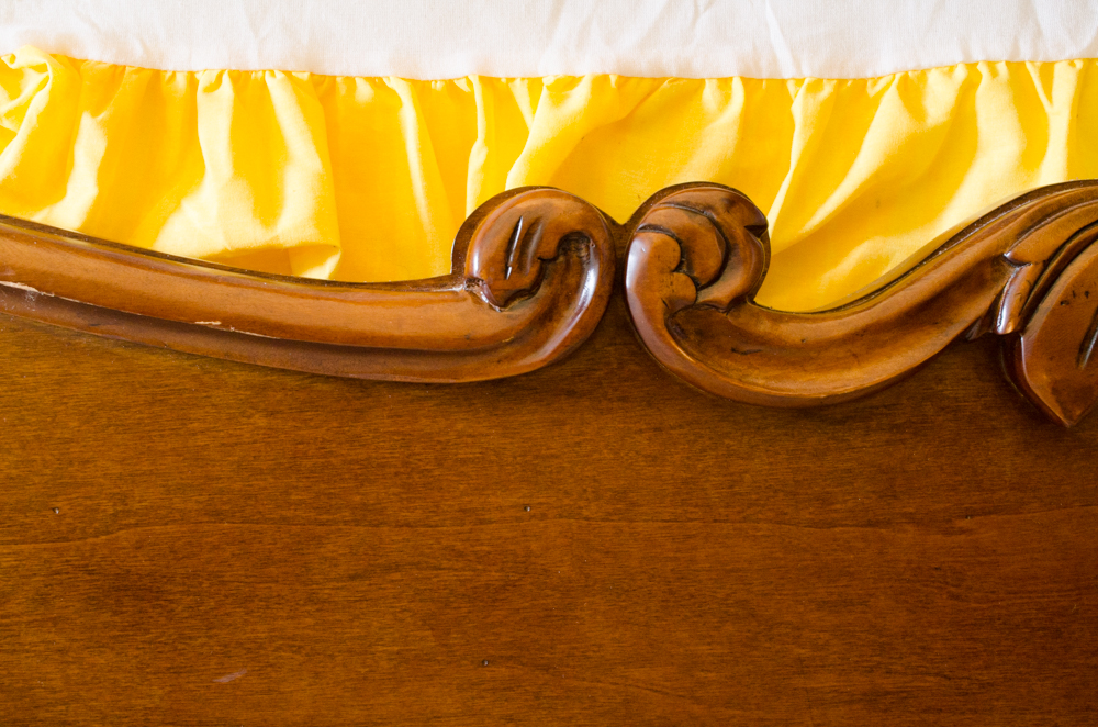 Pulaski Furniture Edwardian King-Sized Four-Poster Bed