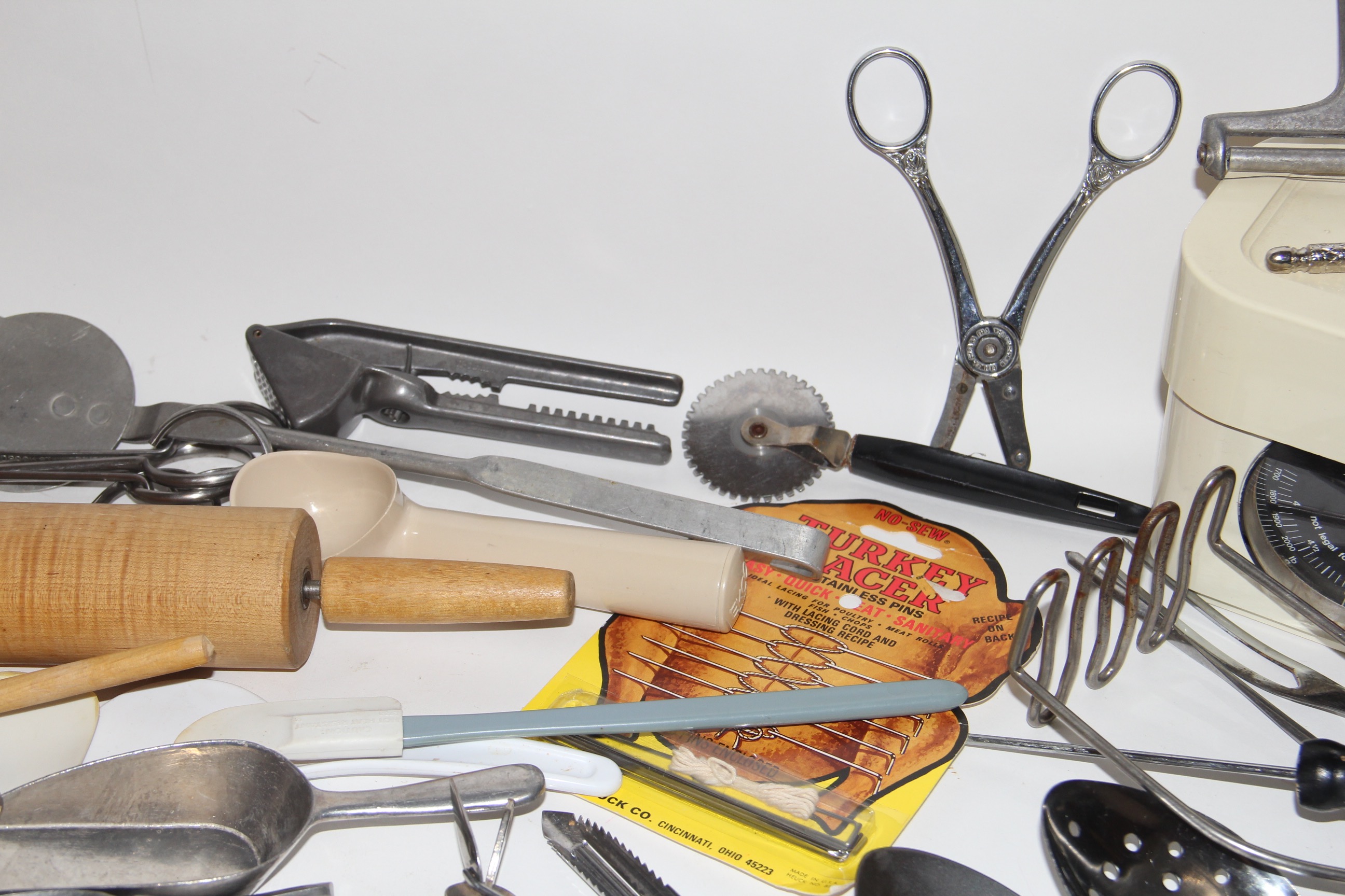 Collection of Vintage Kitchen Items