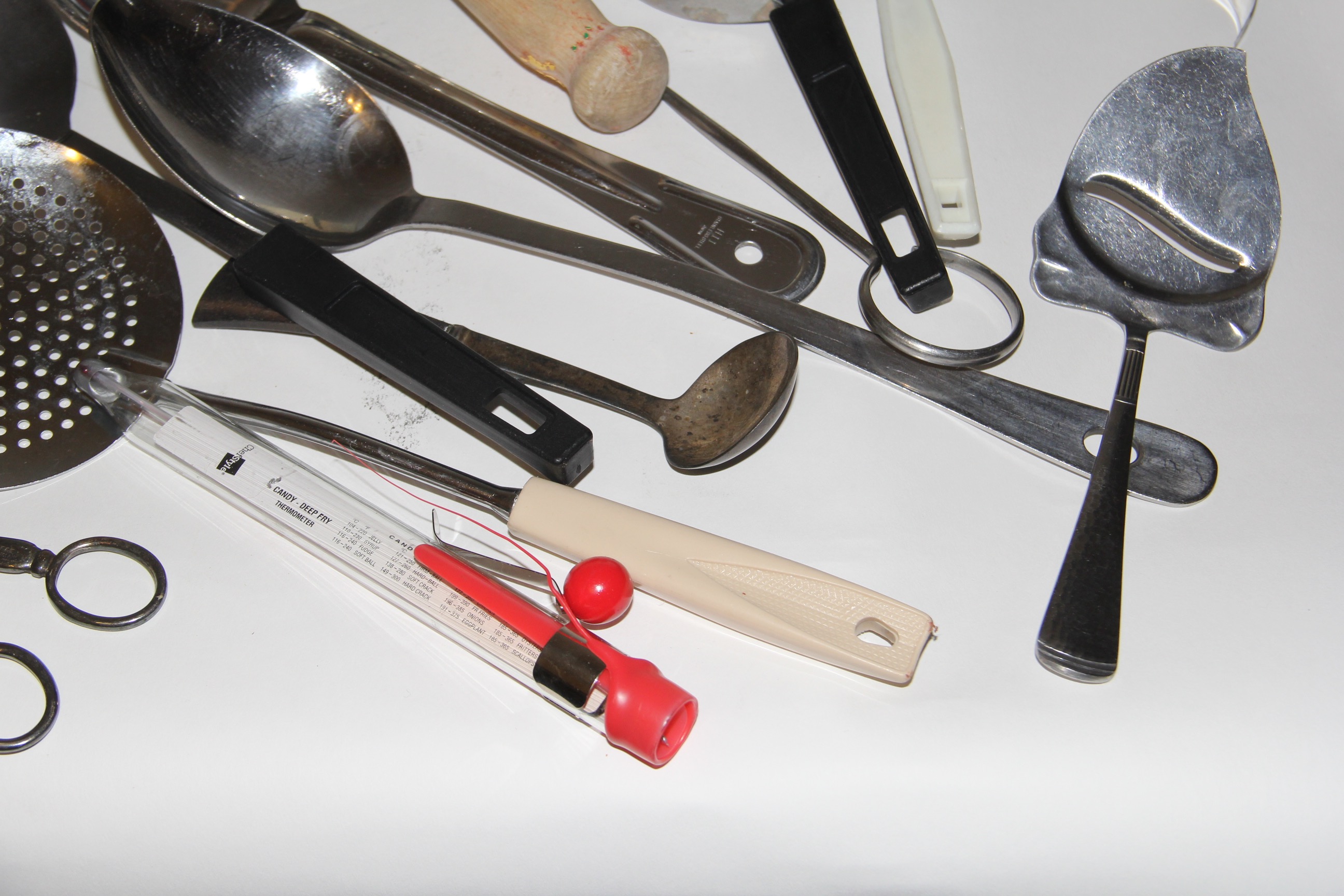 Collection of Vintage Kitchen Items