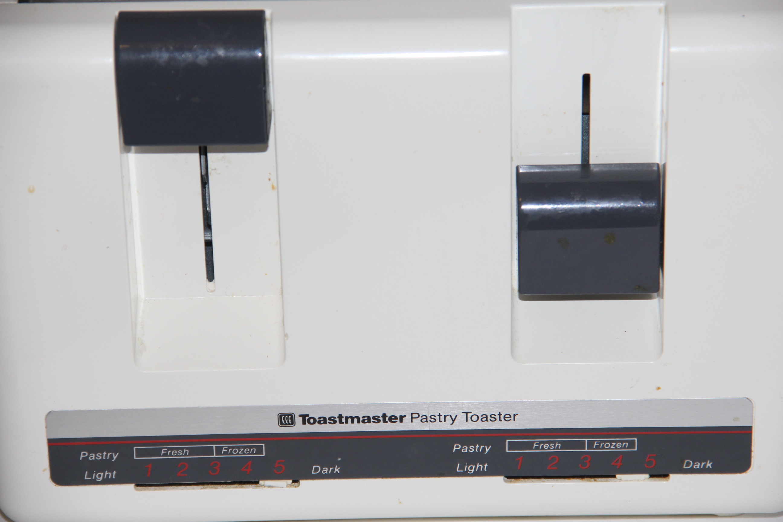 Vintage Toastmaster Toaster and Vintage Lucite Napkin Holder