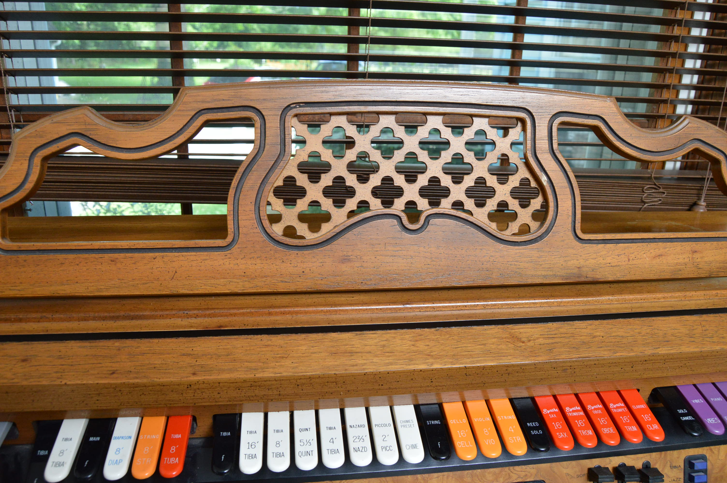 Kimball "The Entertainer" Electric Organ