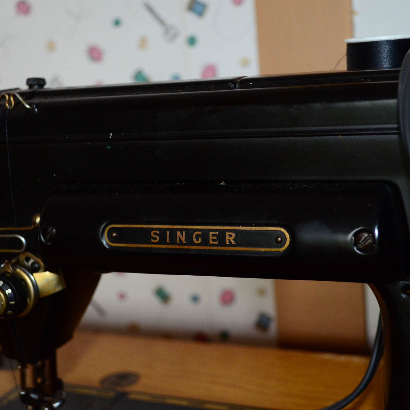 Vintage Singer 301 Sewing Machine & Vintage Cabinet