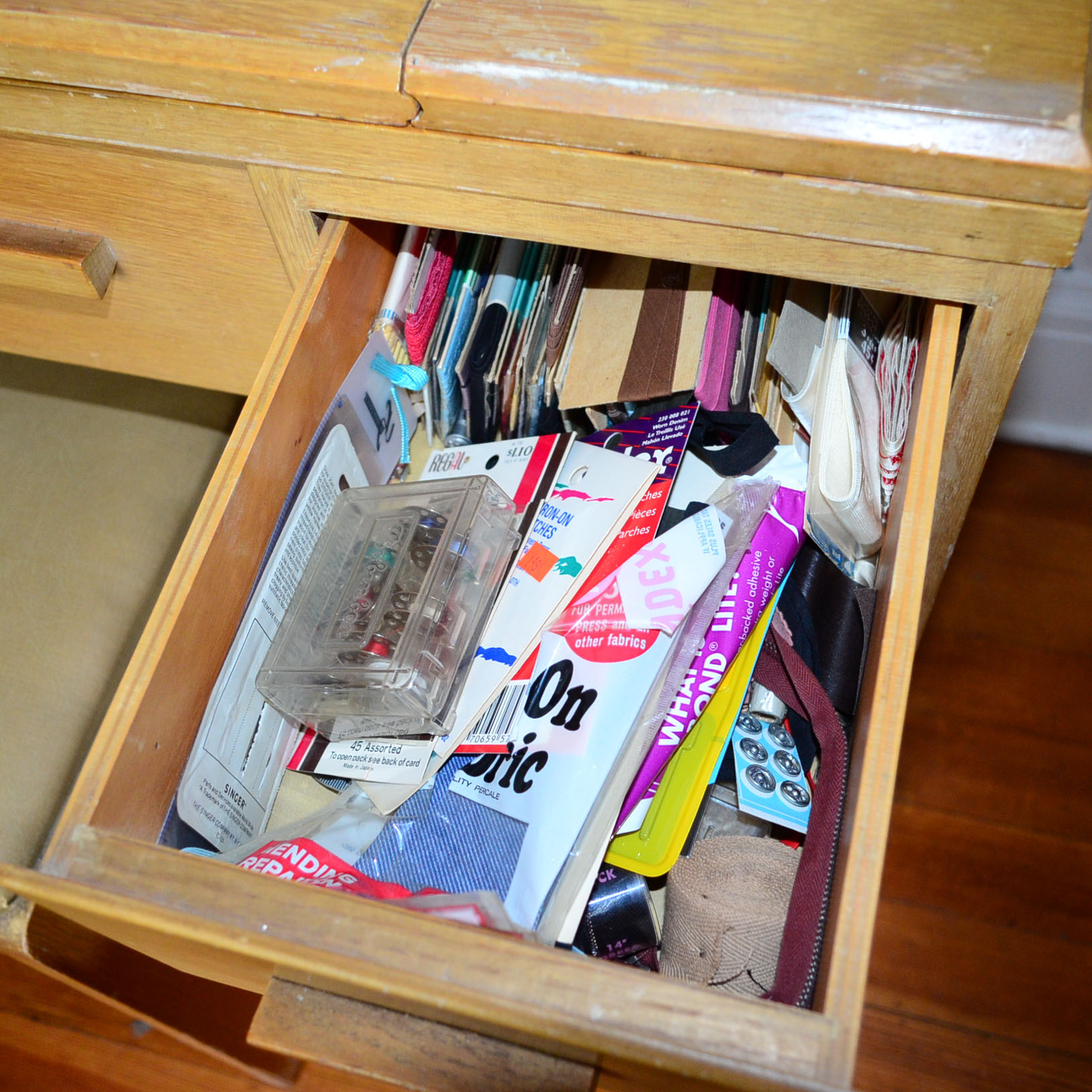 Vintage Singer 301 Sewing Machine & Vintage Cabinet