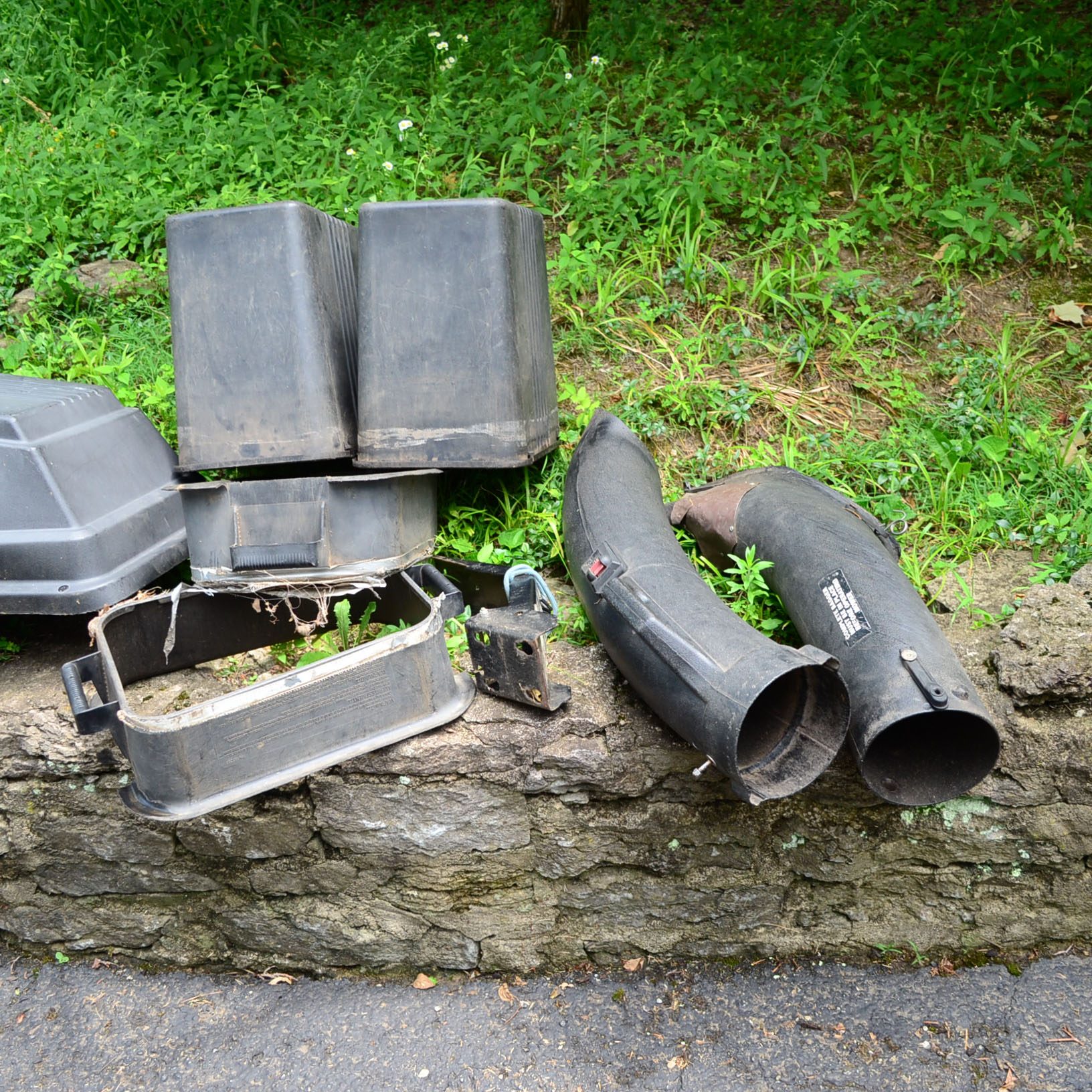 Craftsman LTS2000 42" Riding Lawn Tractor