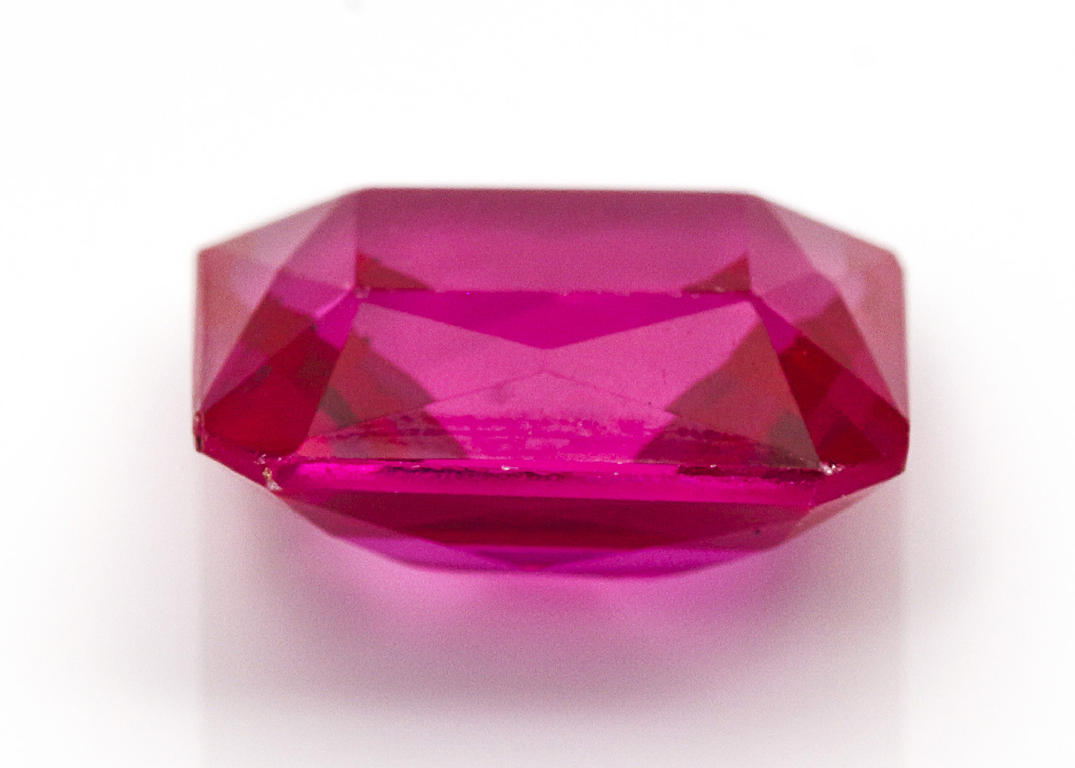 7.58 Carat Synthetic Pink Sapphire