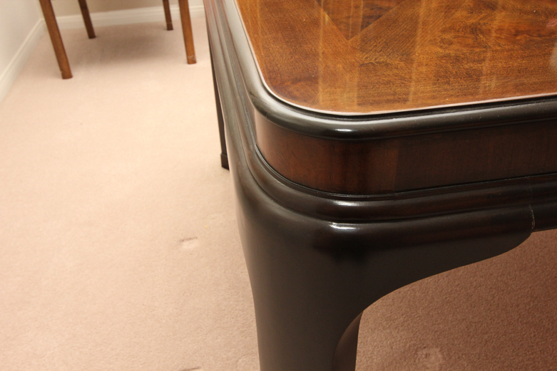 Heritage Connoisseur Dining Table