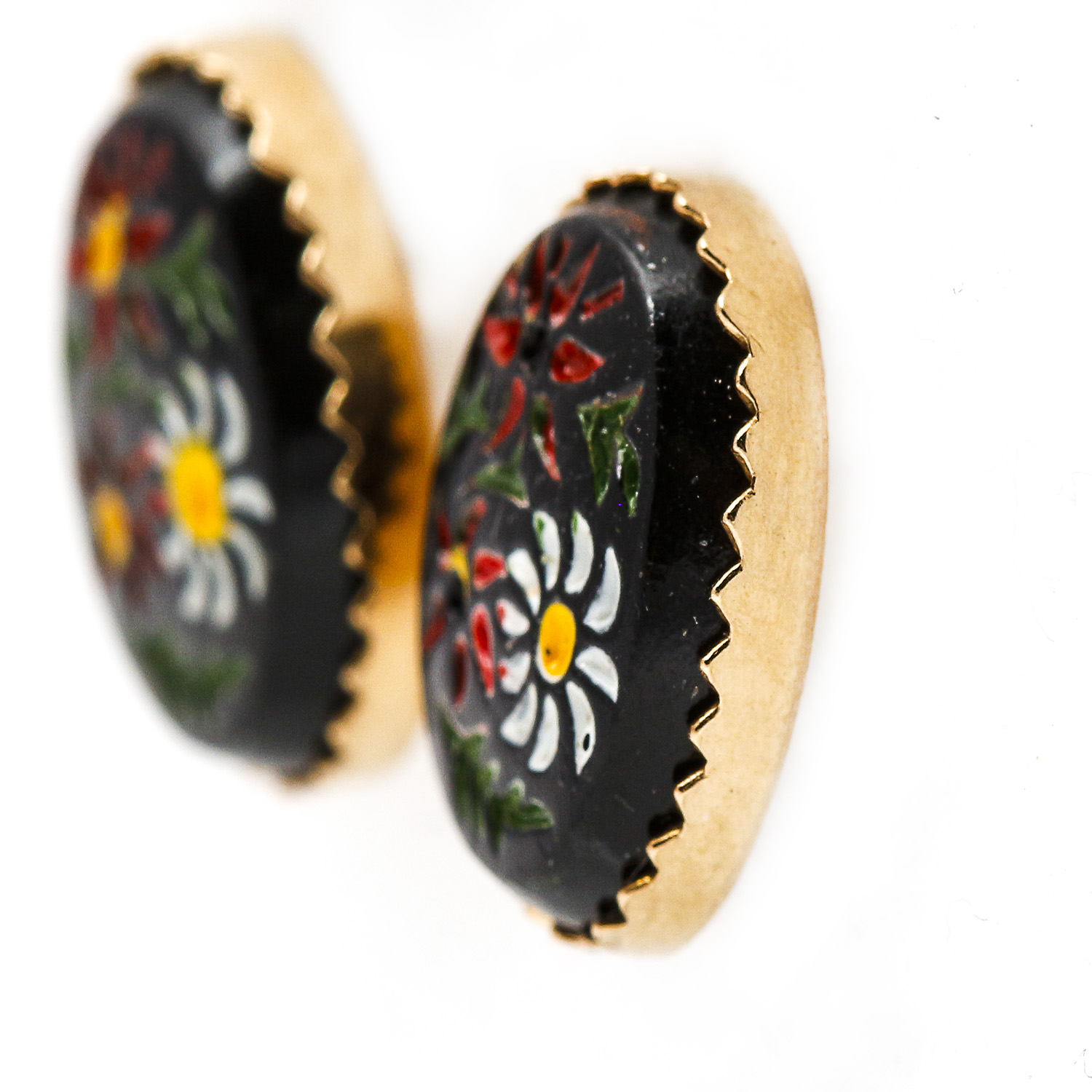 14K Yellow Gold Onyx Studs