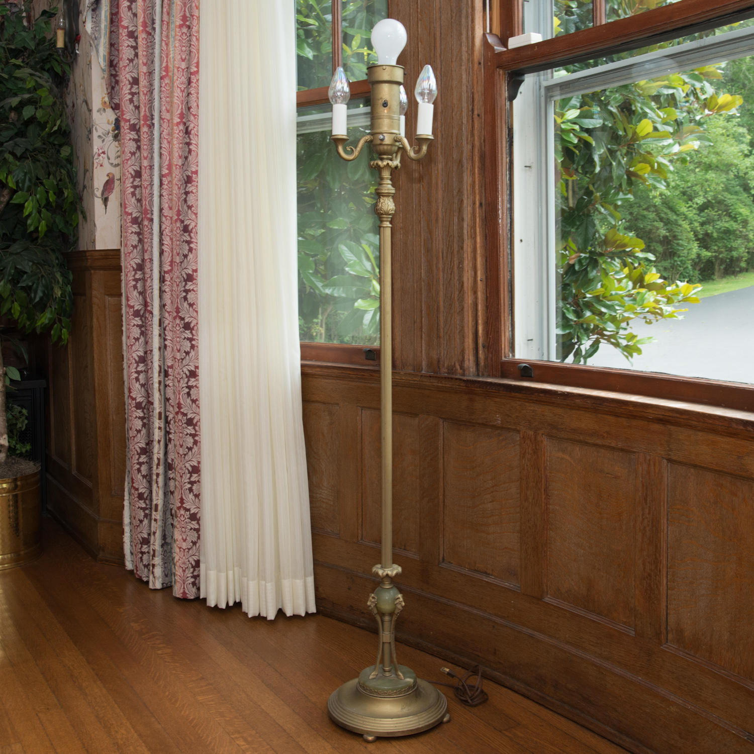 Vintage Gold Tone Metal Floor Lamp