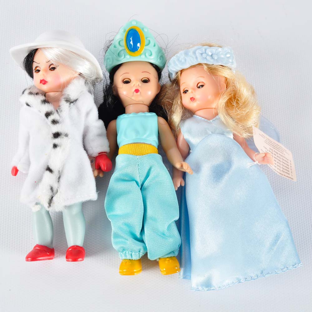 Collection of Madame Alexander Dolls