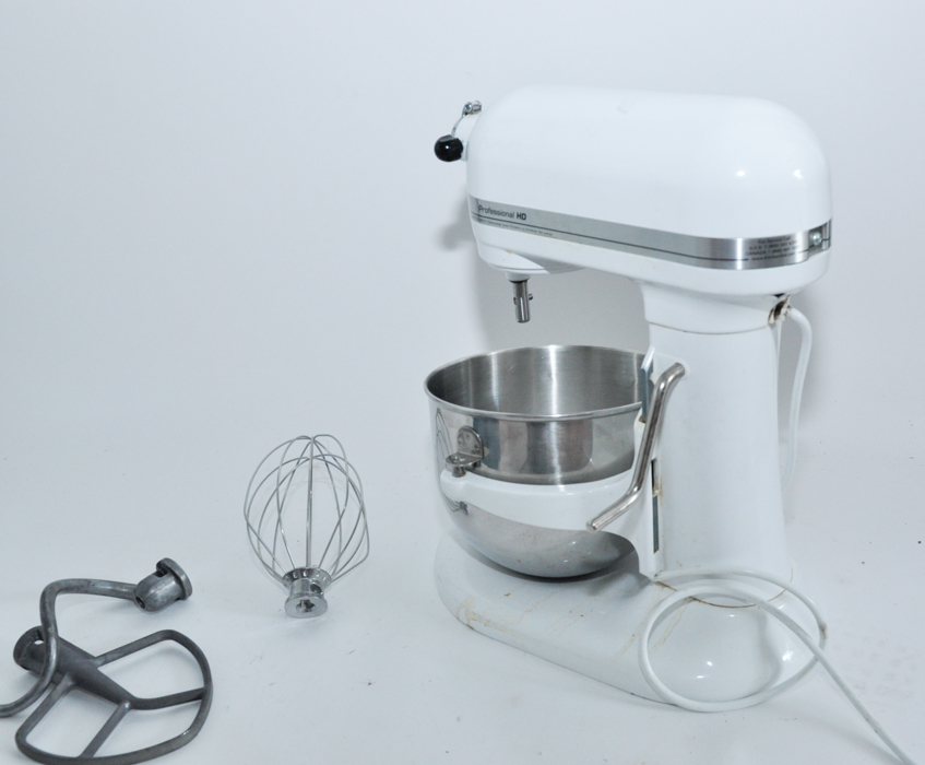 White Kitchenaid Mixer
