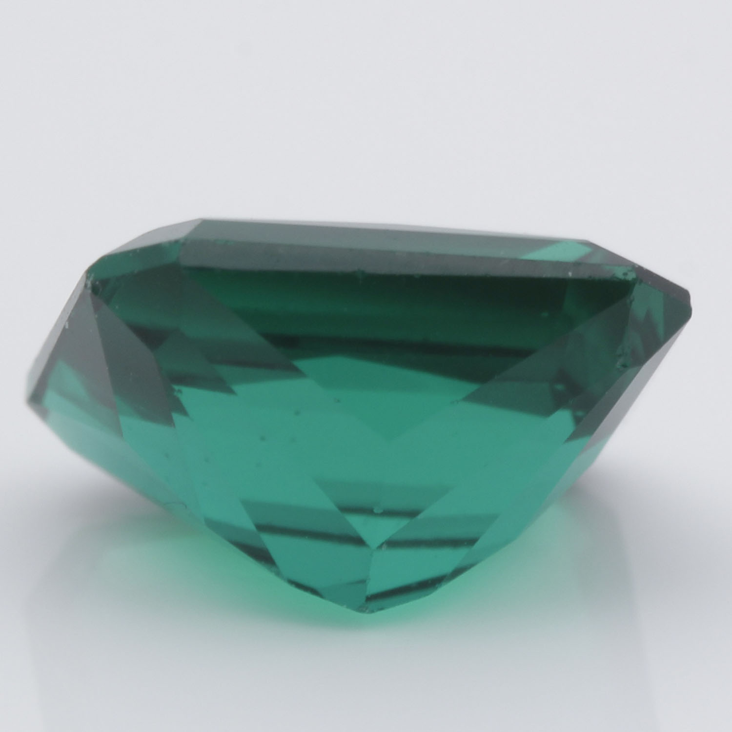 3.08 Carat Synthetic Emerald