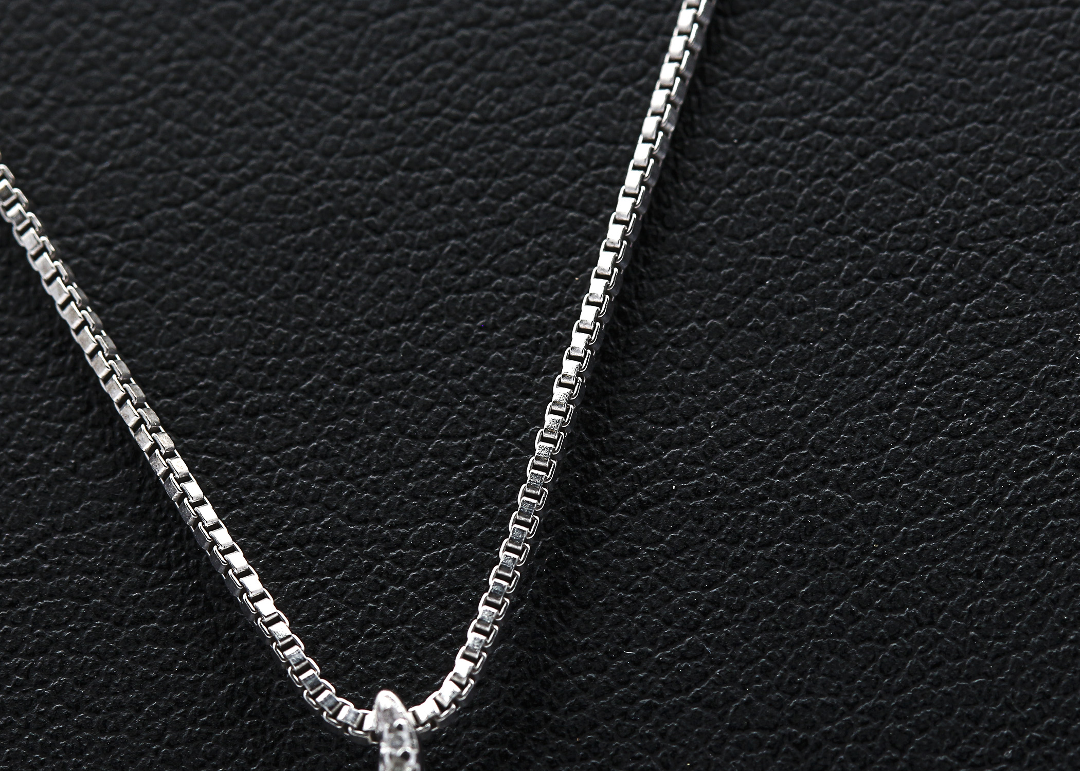 Sterling Silver 0.64 Carat Diamond Pendant Necklace