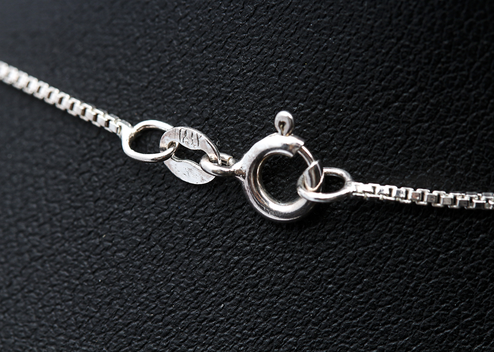 Sterling Silver Pearl and Peridot Pendant Necklace