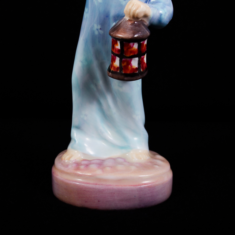 Vintage Royal Doulton "Wee Willie Winkie" Porcelain Figure