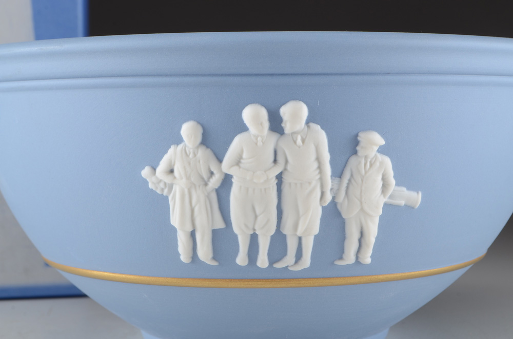 Wedgwood Limited Edition 2008 WGC-Accenture Match Play Championship Golf Trophy Bowl