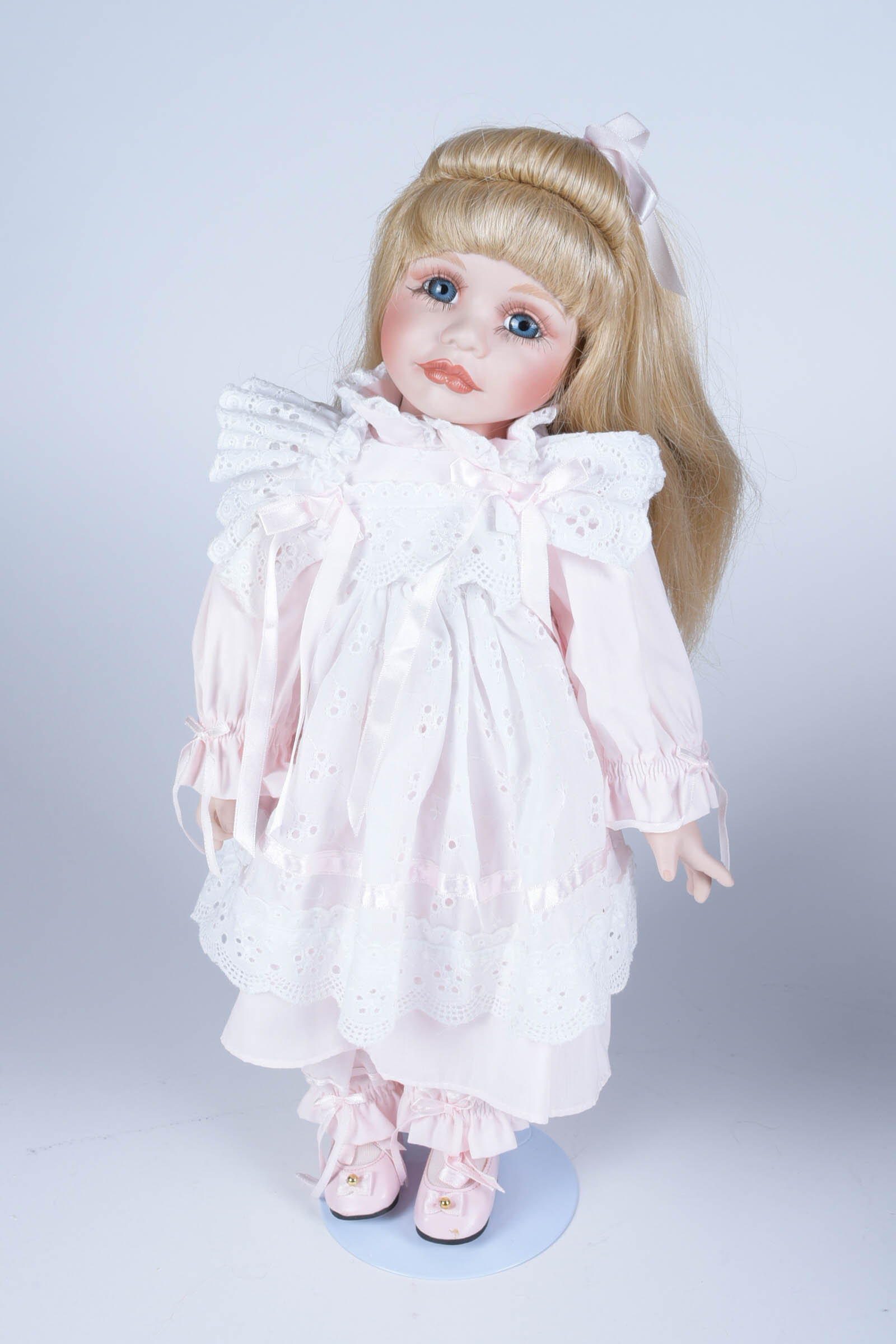 Joke Grobben Porcelain Doll Quartet