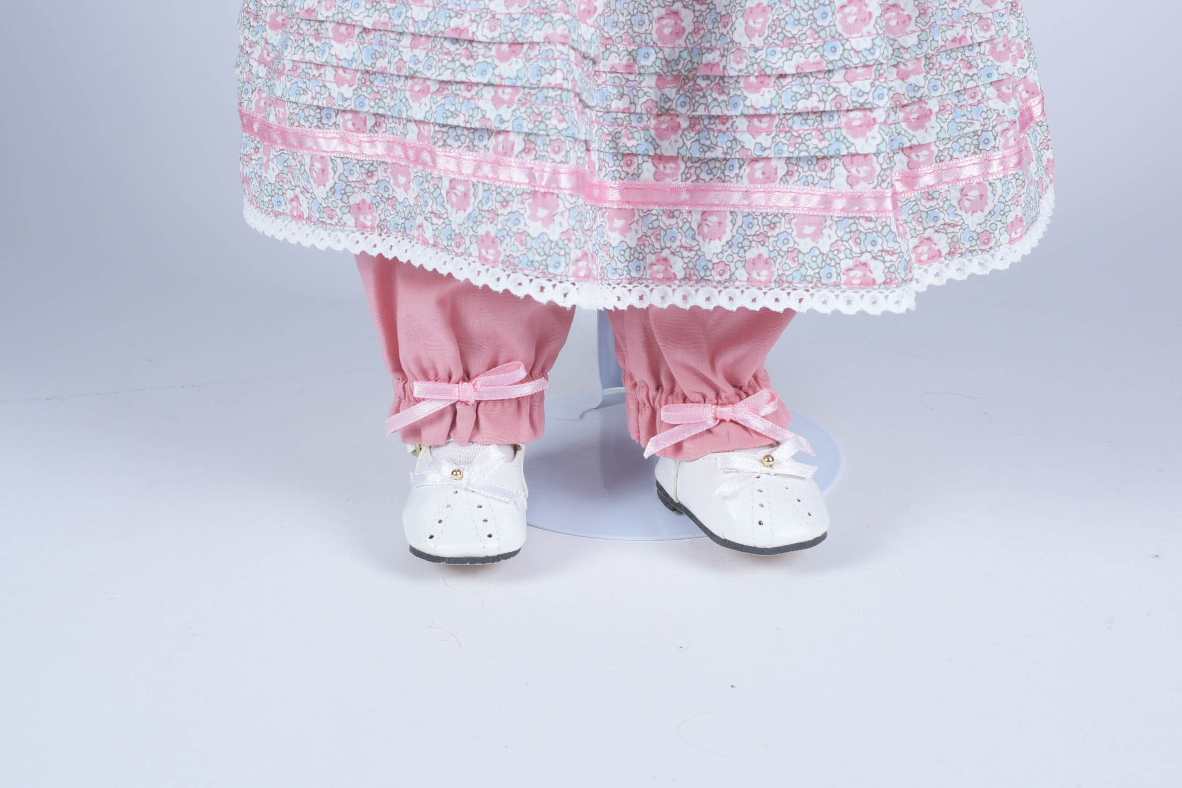 Joke Grobben Porcelain Doll Quartet