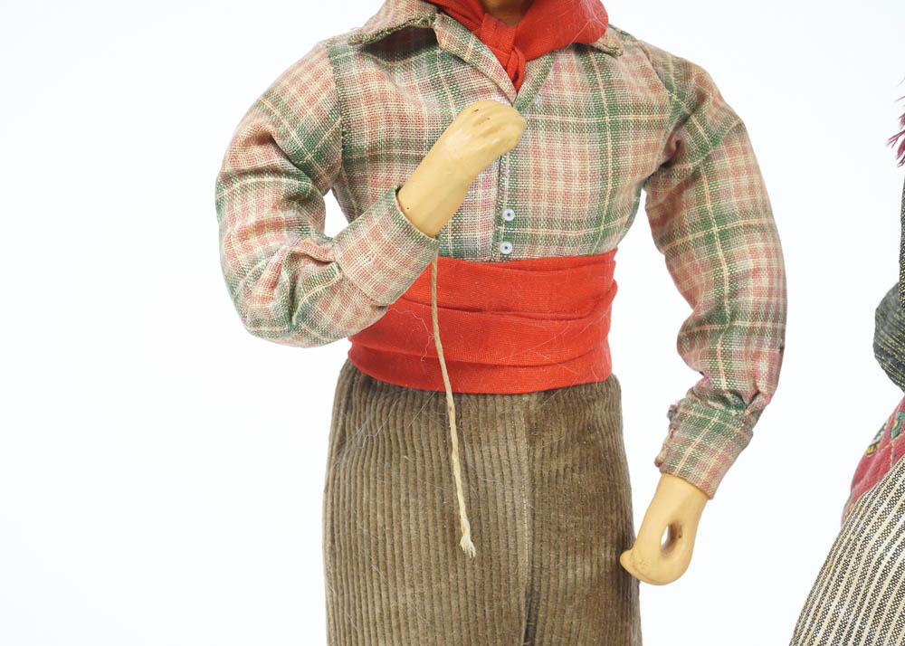 Vintage Folk Doll Couple