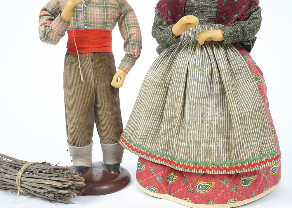 Vintage Folk Doll Couple