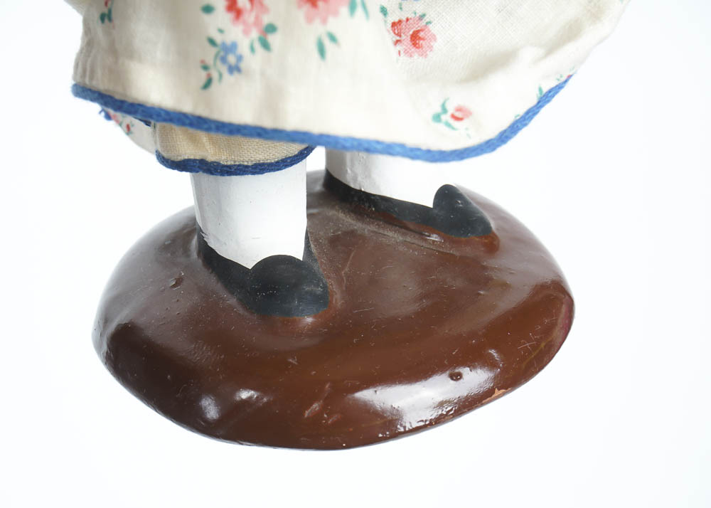 Vintage Folk Doll Couple