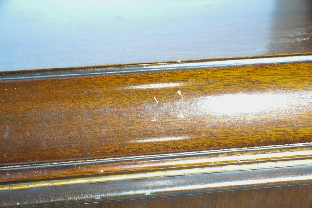 Semi-Antique Victor VV-370 "Designer" Upright Victrola