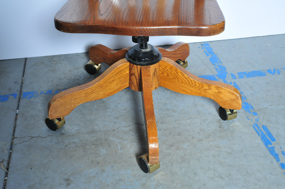 Winners Only Oak Desk Chair