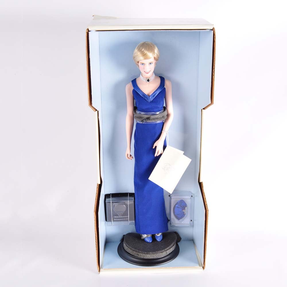 The Franklin Mint Diana Princess of Wales Porcelain Portrait Doll
