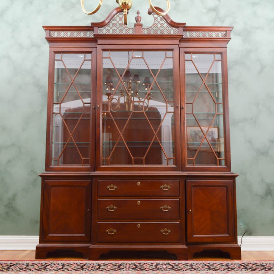 Palmer Home Collection Breakfront China Cabinet