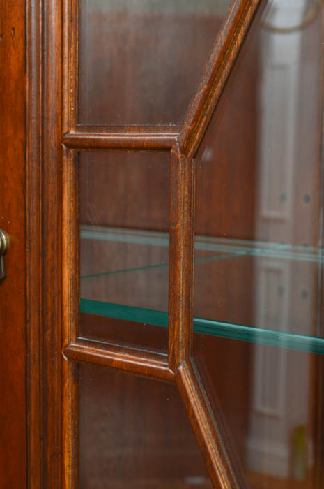 Palmer Home Collection Breakfront China Cabinet