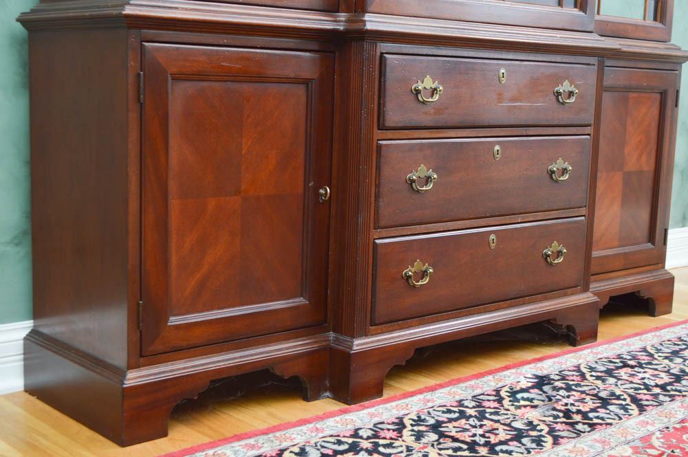 Palmer Home Collection Breakfront China Cabinet