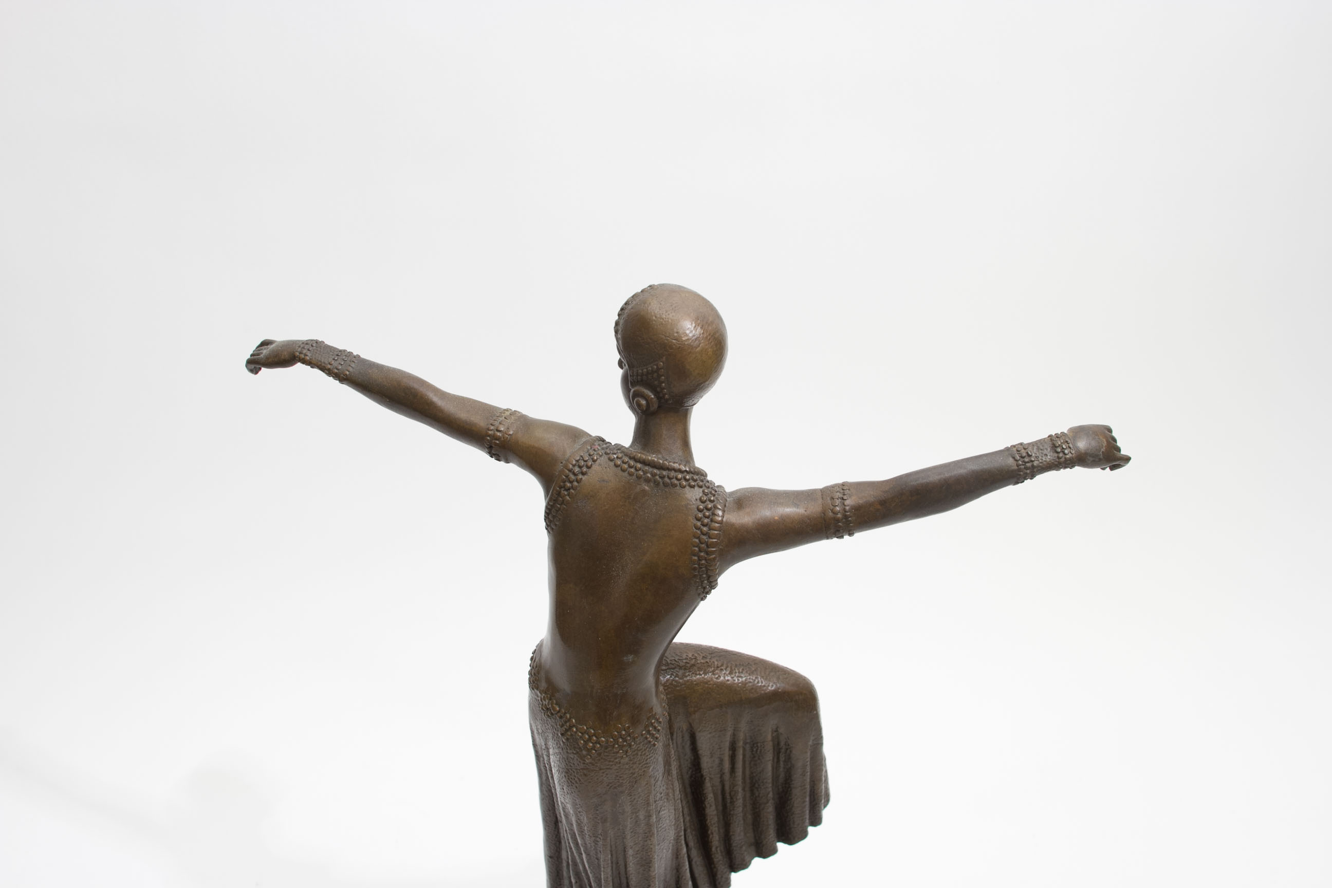 Noee Dancer Bronze Statue
