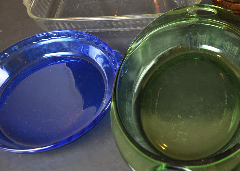 Collection of Pyrex and Anchor Hocking Glass Bakeware