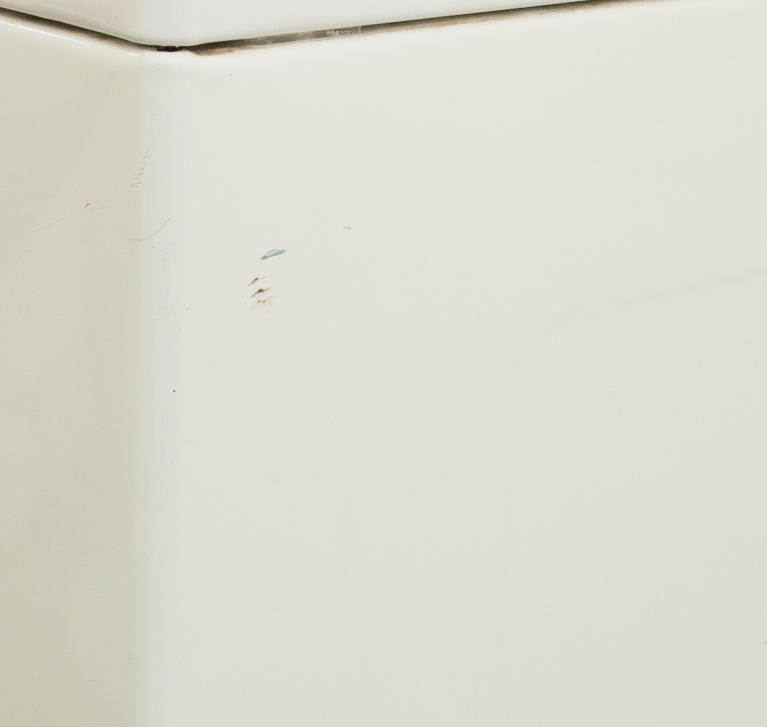 Whirlpool Washer & General Electric Dryer