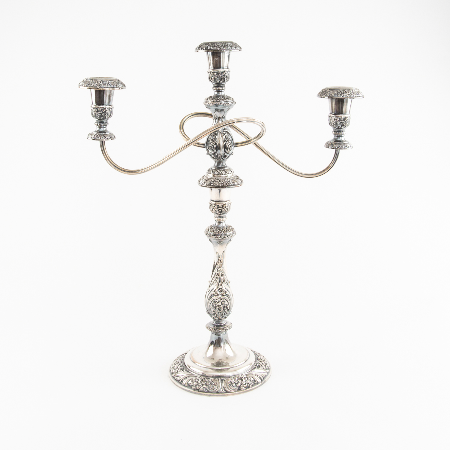 Rogers Bros. "Heritage" Convertible Silver Plate Candelabras