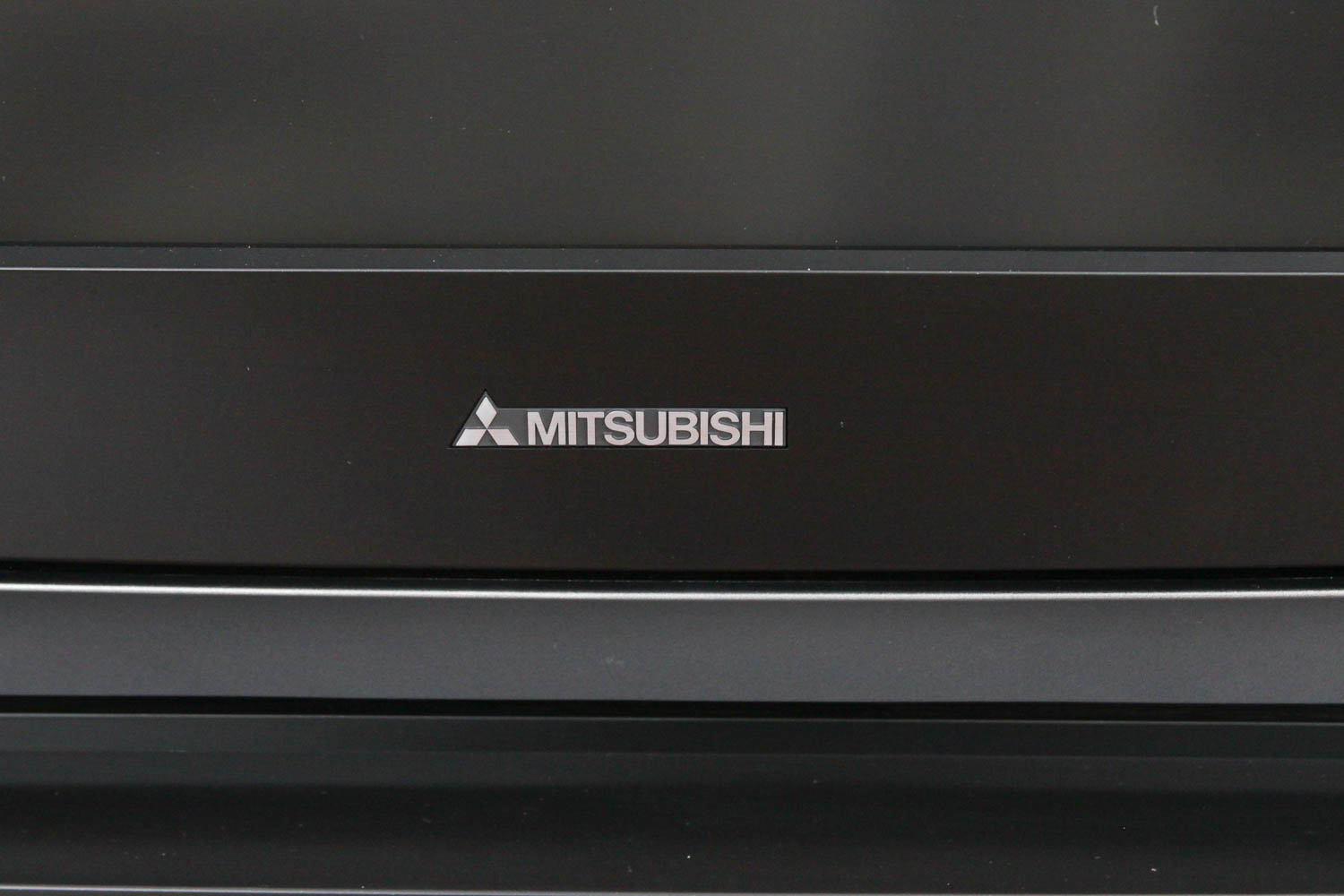 Mitsubishi Flat-Screen Television