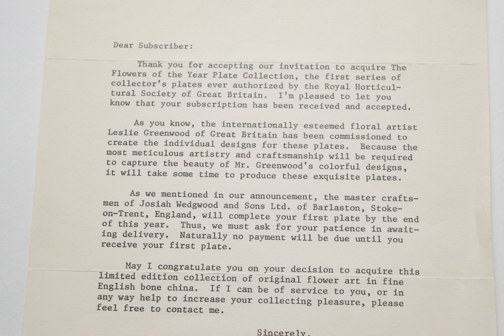 Complete 1977 Franklin Porcelain Flowers of the Year Bone China Plate Collection