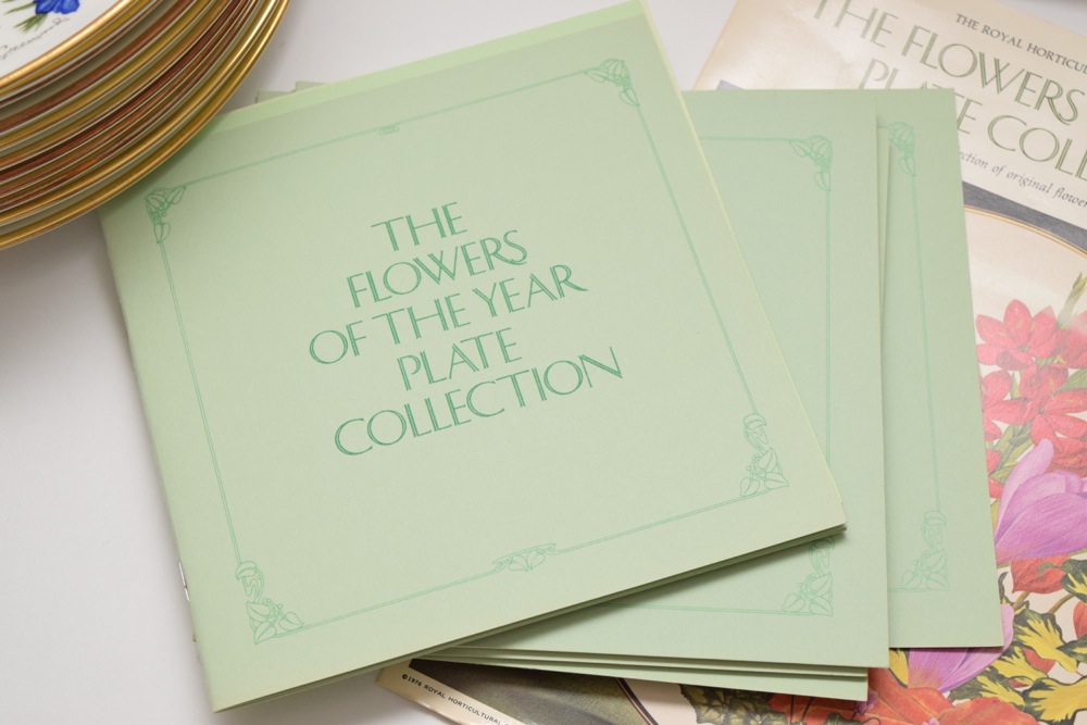 Complete 1977 Franklin Porcelain Flowers of the Year Bone China Plate Collection