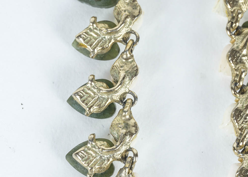 Vintage Jadeite and Stone Rosebud Choker Necklace