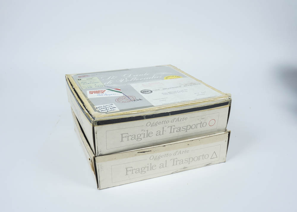 Oggetto d'Arte Alabaster Plate Pair